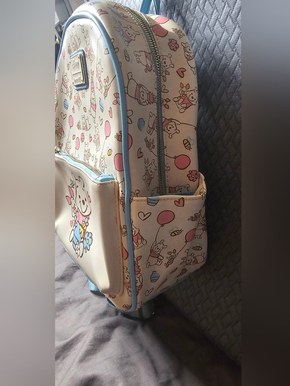 Disney Loungefly Winnie the Pooh mini backpack - Picture 3 of 6